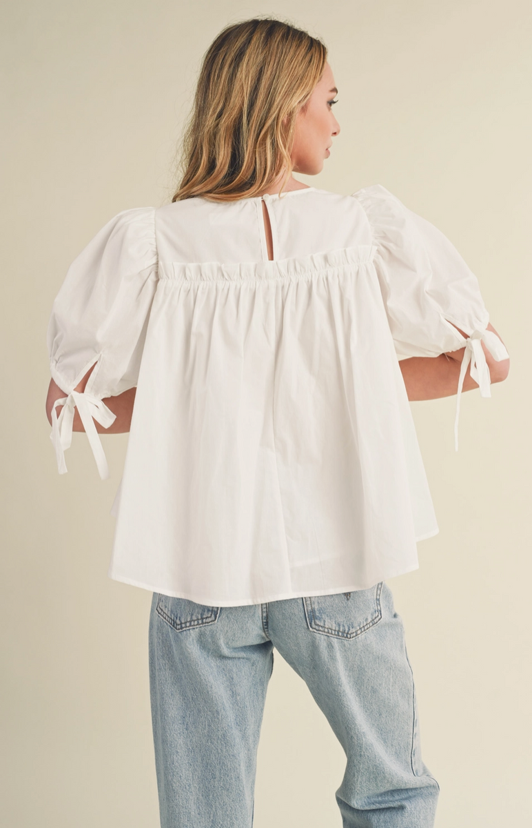 Tiered Shirring Puff Sleeve Top in Off White – nk boutique baton rouge
