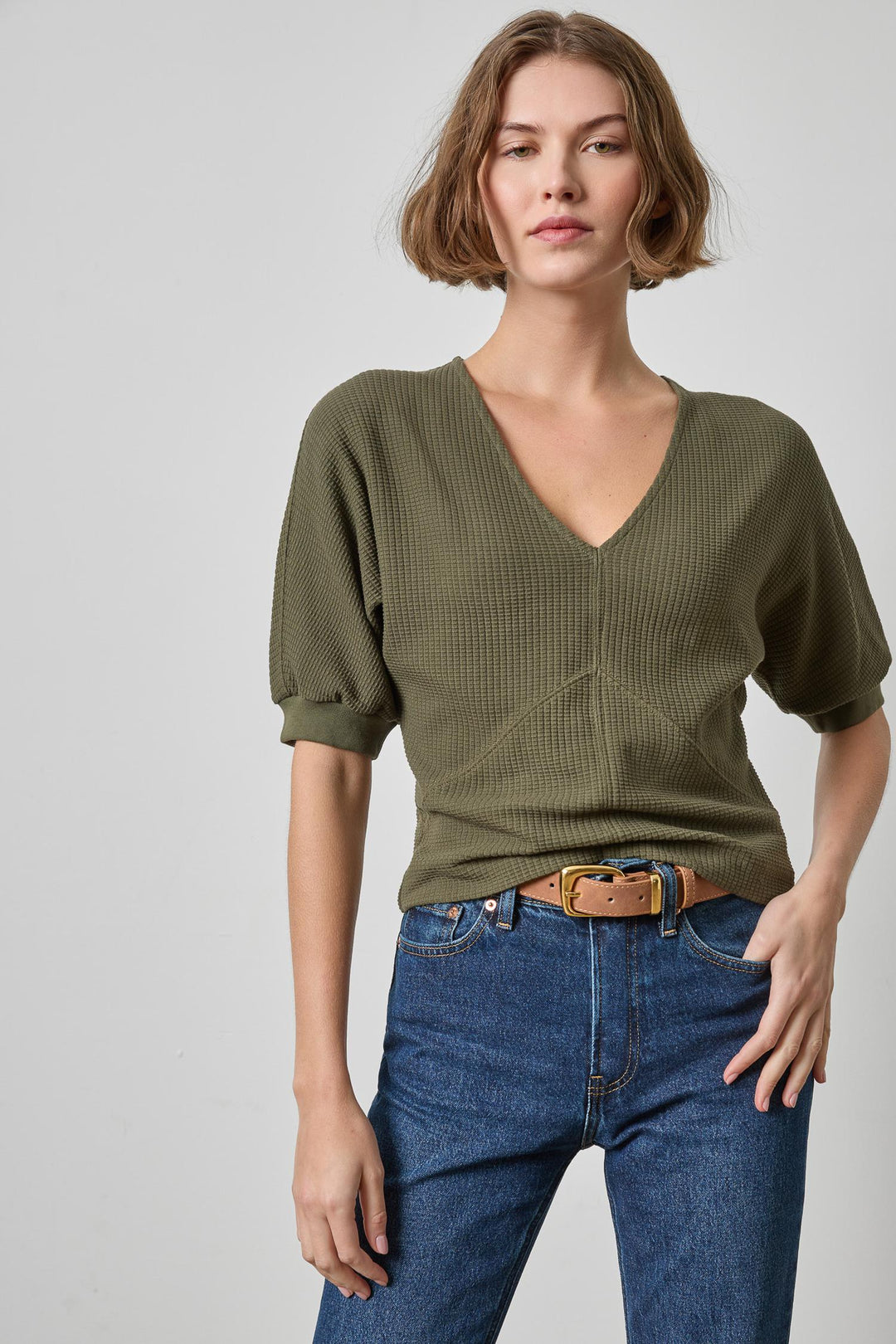 Seamed V-Neck Top in Olive – nk boutique baton rouge