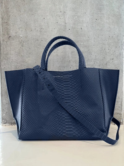 Ampersand and apostrophe 2025 tote